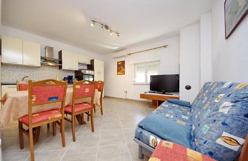 Vrsi Apartment | Apartments Šime, (15557), Vrsi, hr