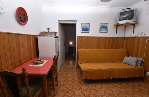Primosten Burnji Apartment | Apartments 2M (70951-A1) - Dolac