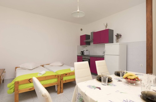Ruskamen Apartment | Apartments A cappella music (48521-A2) - Lokva Rogoznica