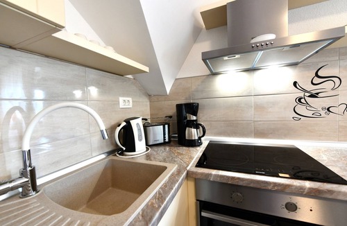 Seliste Dreznicko Apartment | Apartments and rooms Dragica, (16215), Selište Drežnicko, hr
