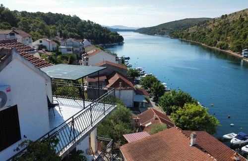 Zaton Apartment | Apartments Adriatico (84061-A4) - Zaton (Sibenik)