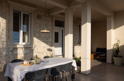 Gruz Apartment | Apartments aMare - Three Bedroom Apartment with Terrace and Jacuzzi