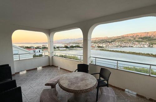 Pag Apartment | Apartments Anđelka