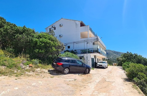 Milna Apartment | Apartments Ana i Ante Punta (95061-A10) - Milna - island Hvar
