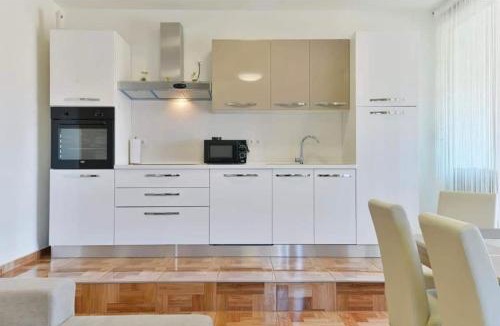 Gornji Karin Apartment | Apartments Ana