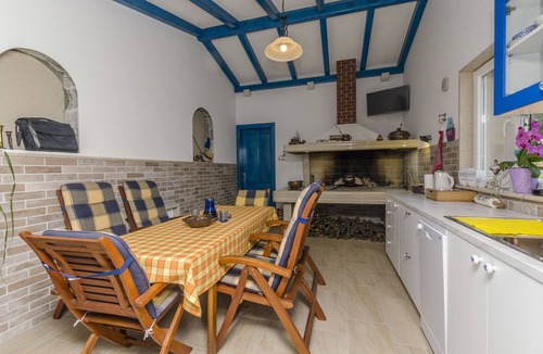 Bol Apartment | Apartments and Rooms LEA (21871-A2) - Bol - island Brac