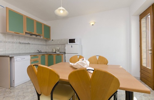 Bol Apartment | Apartments and Rooms LEA (21871-A2) - Bol - island Brac