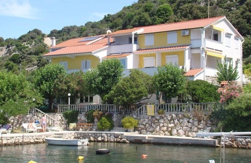 Supetarska Draga Apartment | Apartments and rooms Bruna, (15596), Rab, hr