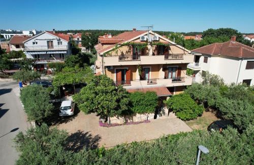 Biograd na Moru House | Apartments and Rooms Sinka