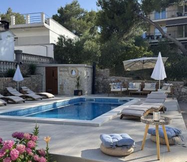 Vrbanj Apartment | Apartments and Room Villa Makaj