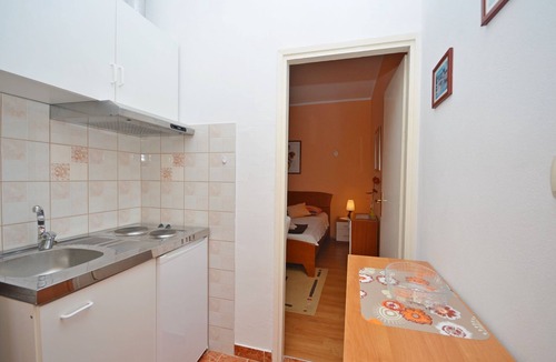 Vodice Apartment | Apartments and Room Zinka (24311-A2) - Vodice