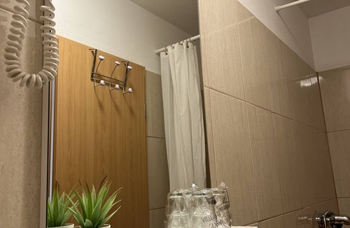 Cove Tri Zala (Zrnovo) House | Apartments and Rooms Katja & Egon