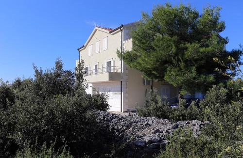 Rogoznica House | Apartments and rooms with parking space Rogoznica - 10339