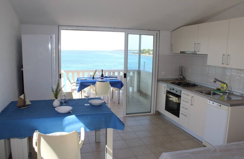 Vela Luka Apartment | Apartments Andrea