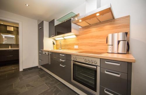 Ravaisch Apartment | Apartments Anemone