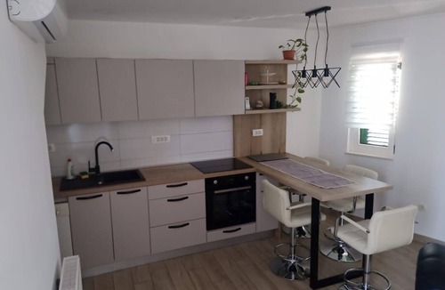 Srima Apartment | Apartments Anita (31531-A1) - Srima (Vodice)
