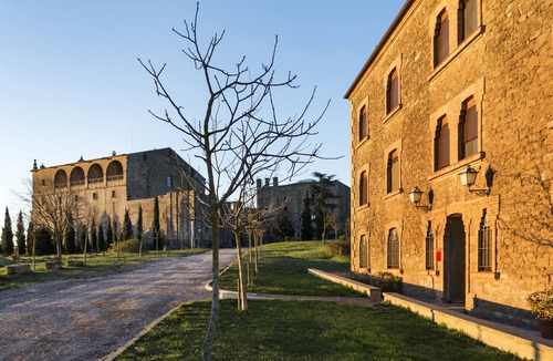 Riner Apartment | Apartments at Santuari del Miracle