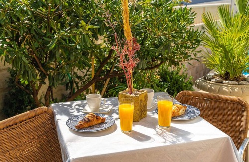 Montovjerna Apartment | Apartments Aura - Comfort Studio Apartment 3 with shared swimming pool