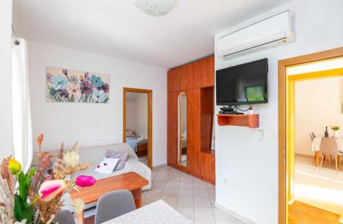 Komolac Apartment | Apartments Azzurro- One Bedroom Apartment Terrace