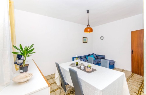 Okrug Gornji Apartment | Apartments Bee Maja (30881-A1) - Okrug Gornji (Ciovo)
