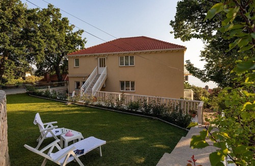Plat Apartment | Apartments Belenum - Comfort Double Room with Balcony and Sea View (no.1)