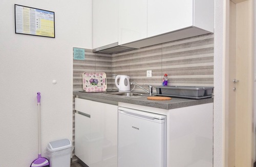 Gorinka Apartment | Apartments Bernarda (66331-A2) - Makarska