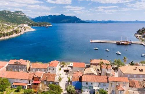 Trstenik Apartment | Apartments Bezek