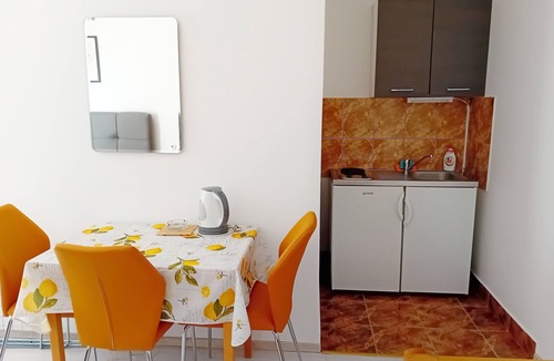 Baska Voda Apartment | Apartments Boris, (15157), Baška Voda, hr