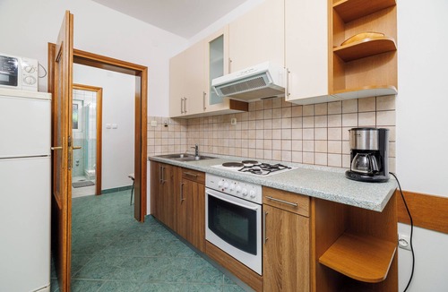 Lopar Apartment | Apartments By the sea in Lopar (86661-A1) - Lopar - island Rab