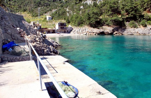 Bogomolje Apartment | Apartments by the sea Cove Mala Pogorila, Hvar - 8952