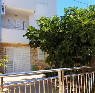 Kosljun Apartment | Apartments by the sea Kosljun, Pag - 3321
