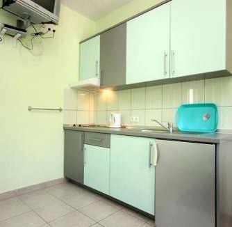 Kuciste Apartment | Apartments by the sea Kuciste - Perna, Peljesac - 10154