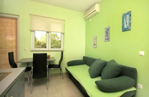 Kuciste Apartment | Apartments by the sea Kuciste - Perna, Peljesac - 10154