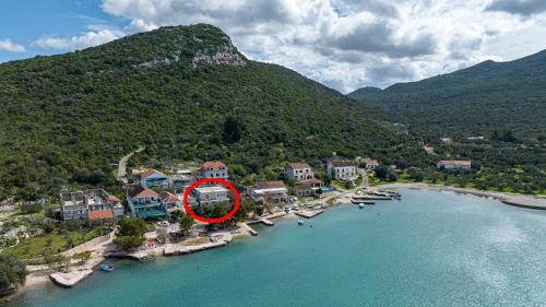 Dubrava Apartment | Apartments by the sea Luka Dubrava, Peljesac - 13632