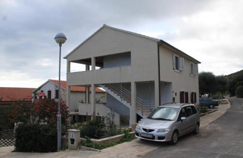 Milna Apartment | Apartments by the sea Milna, Vis - 8896