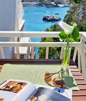 Molunat Apartment | Apartments by the sea - Villa Ana