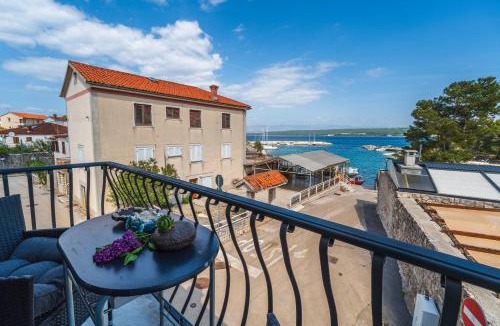 Porat Apartment | Apartments Celebrini