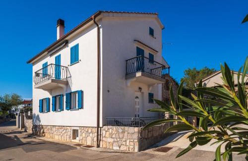 Porat Apartment | Apartments Celebrini