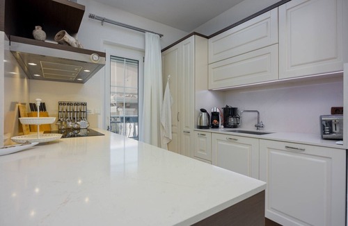 Antonci Apartment | Apartments Covic/Three-Bedroom Apartment Black A6