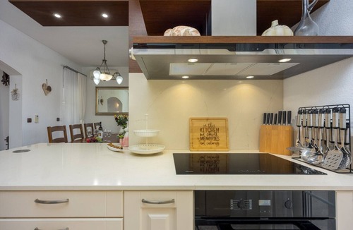 Antonci Apartment | Apartments Covic/Three-Bedroom Apartment Black A6