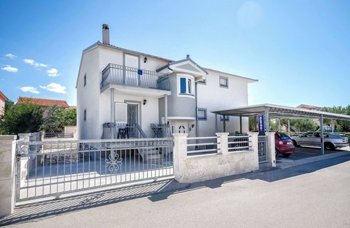 Vodice Apartment | Apartments Crystal (55991-A3) - Vodice