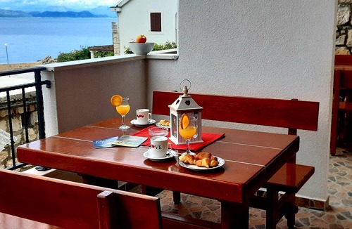 Kozarica Apartment | Apartments Cumbelic
