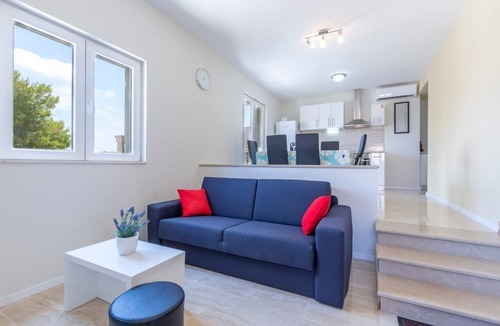 Cove Osibova (Milna) Apartment | Apartments Dalis (10933-A2) - Milna - island Brac