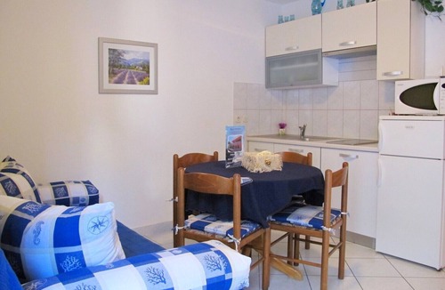 Prigradica Apartment | Apartments Denis, (13119), Blato, hr