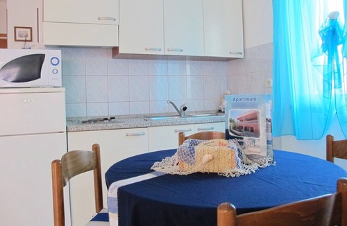 Prigradica Apartment | Apartments Denis, (13120), Blato, hr