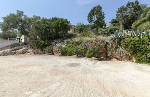 Pokrivenik Apartment | Apartments Dinko (37851-A1) - Gdinj - island Hvar