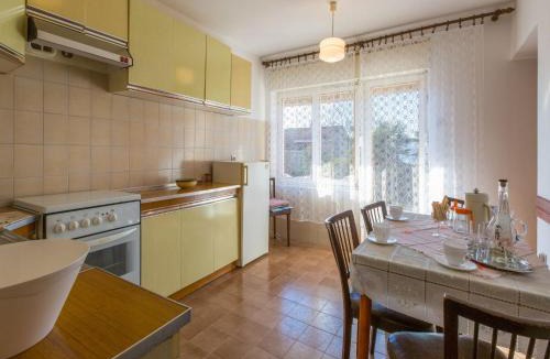 Novi Vinodolski Apartment | Apartments Drazenka