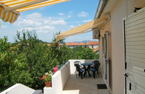 Susica Apartment | Apartments Emil, (12463), Murter, hr