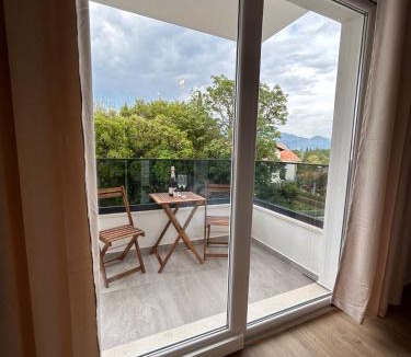 Mocici Apartment | Apartments Endji
