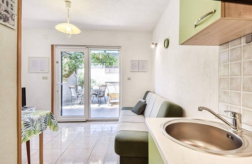 Povlja Apartment | Apartments Ennio, (9949), Povlja, hr